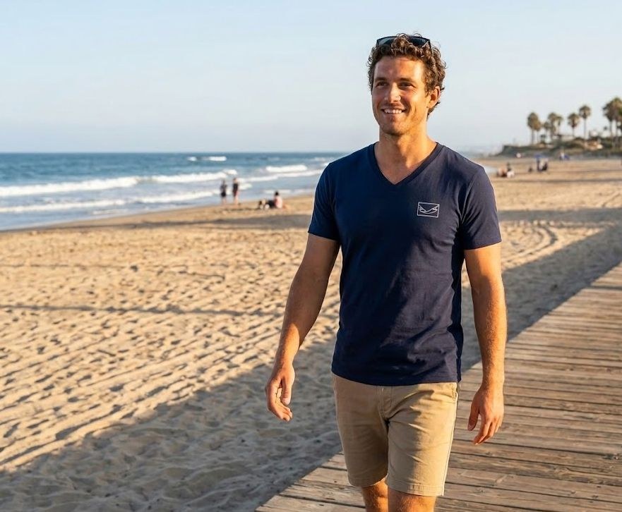 The V-Neck - All Saturdays